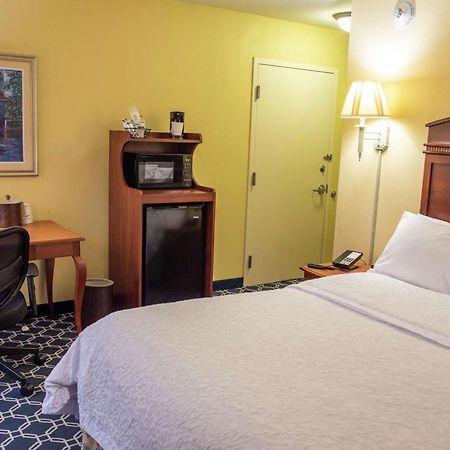 Hampton Inn Lebanon Esterno foto